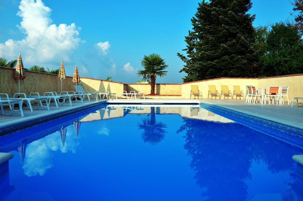 Logis Hotel L'Adourable Auberge Soublecause Exterior foto