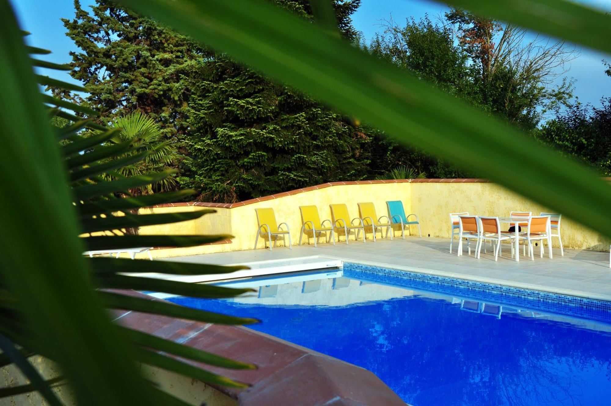Logis Hotel L'Adourable Auberge Soublecause Exterior foto