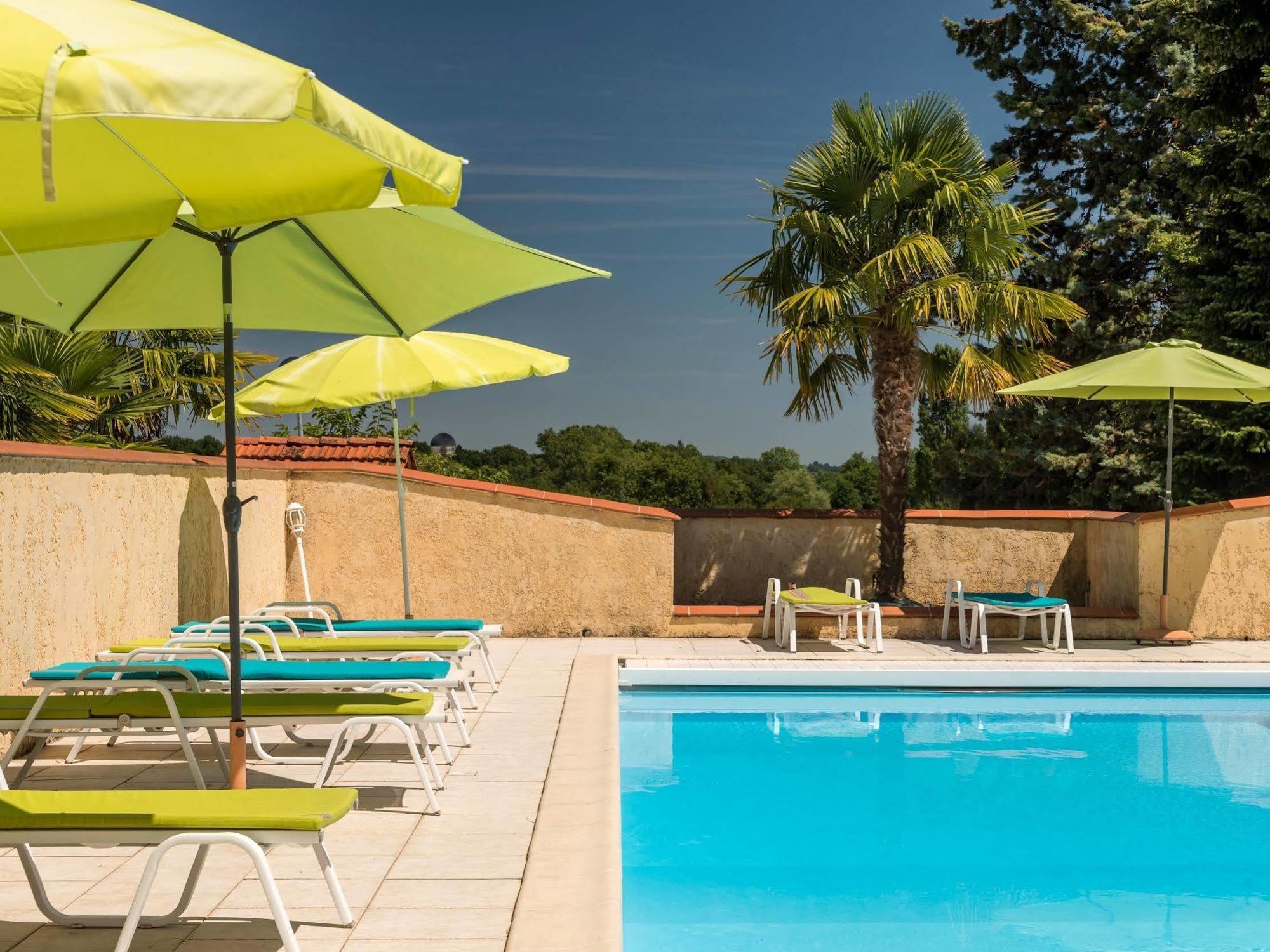 Logis Hotel L'Adourable Auberge Soublecause Exterior foto